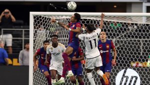 Фенове ще гледат „Ел Класико“ през крив макарон