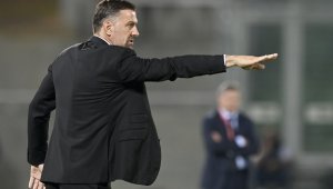 Гонят Младен Кръстаич при издънка срещу Литва