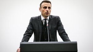 Бербатов сезира ФИФА за незаконни действия на БФС