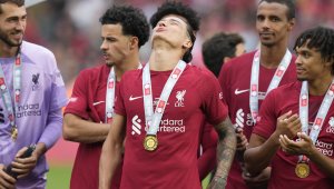 На кого му пука? Резервите на Ливърпул ядоха пердах от французи