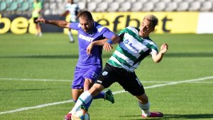 Черно море и Етър си врътнаха зрелищно 2:2 във Варна