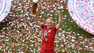 Робен обмислял завръщане на терена