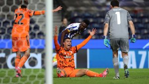 В Италия за дузпата: Ощетиха Ювентус, слабият Кристиано Роналдо е бесен + ВИДЕО И СНИМКИ