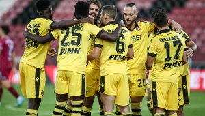 Ботев Пловдив може да стигне дъното у дома