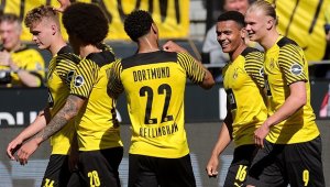Проблем! Футболист на Дортмунд се инати