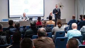 Левски отсвири Бербатов