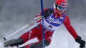 Шарка Захробска триумфира в слалома