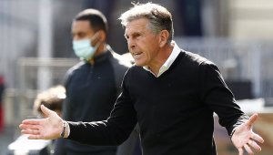 Биха шута на треньор след загуба с 0:5