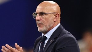 Де ла Фуенте с предупреждение към съдията на финала