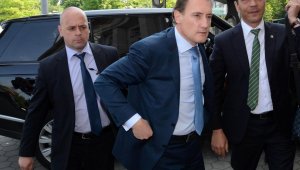 Домусчиев затвори много усти. Няма скандал с Наско Сираков