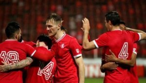 Нова драма в ЦСКА: &ldquo;Червените&rdquo; са бесни на Махмутович
