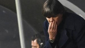 Гранд от Турция пожела треньор, който си бърка в носа
