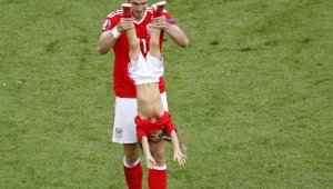 Гарет Бейл отсече: Битката ще е между Уелс и Португалия, а не между мен и Роналдо