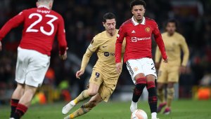 УЕФА глоби Барса и Манчестър Юнайтед