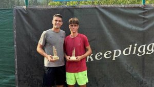 Страхотно! Наш тенисист завоюва първа титла в кариерата си