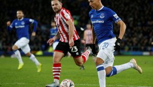 Челси набеляза заместник на Азар