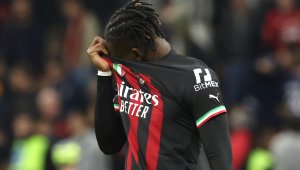 Жесток удар за Милан преди историческата битка с Интер