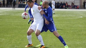 Херо и Иртиш с успех в Казахстан