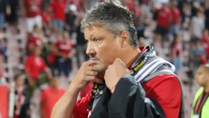 Половината сума за лечението на Любо Пенев е събрана