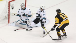 Питсбърг нанесе първия удар във финала за купа "Стенли"
