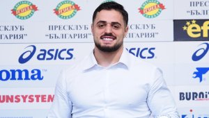 Остава ли в България? Голяма радост за Карлос Насар!