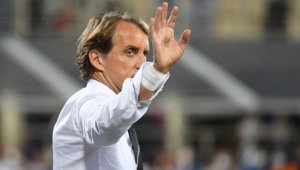 Манчини отрече, че ще става мениджър на Роналдо