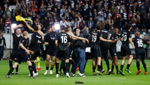 Подариха на Айнтрахт допълнителен почивен ден преди битката с Челси