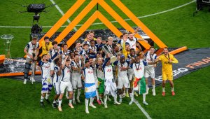 Вратарят на Тотнъм: Пренаписахме историята