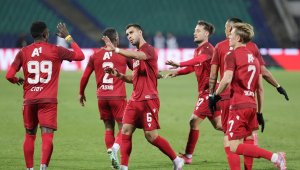 Нежелан в ЦСКА се инати
