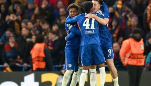 Челси може да постигне много след боя над Барселона 