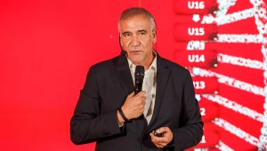 Чужд шеф се проваля в ЦСКА: Нога потвърди правилото