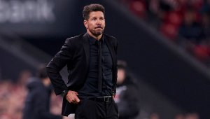 Симеоне остава при Дюшекчиите до 2027-а