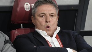 Сърбия обяви разширения състав за мача с България