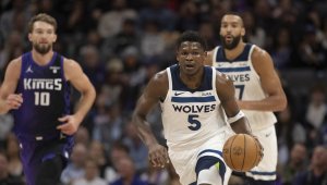 Везенков за трети път остана без точка в НБА