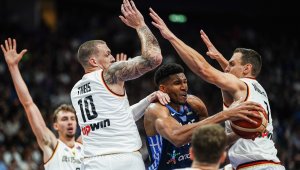 Нова бомба на Евробаскет! Германия би шута на Янис от турнира