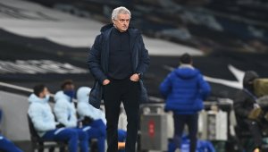 Репортер ядоса Специалния с въпрос за Бейл