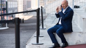 Интер взима голям играч без пари?