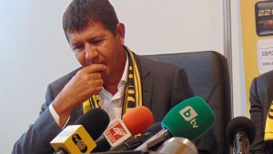 Ужас! И босът на Ботев Пловдив е с коронавирус, в болница е