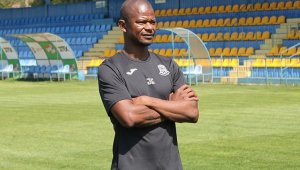 Уволниха бивш защитник на Реал Мадрид и Милан