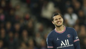 Секс видео пак раздели Уанда и Икарди