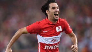 Спартак Москва ще зимува на върха, Попето гледа от трибуните