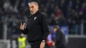 Феновете на Лацио нападнаха Лотито и Сари