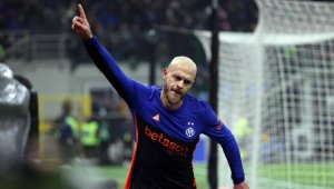 От 0:2 до 6:2! Интер обърна Пиза и дръпна с 6 точки