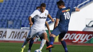 Берое иска Емил Мартинов, Серкан Юсеин си тръгва