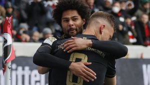 "Сърцето и душата" на Байерн кърви заради приятел