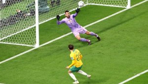 Лорис записва името си със златни букви в историята на футбола