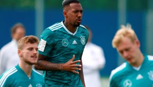 Юнайтед си хареса Боатенг