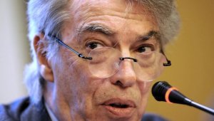 Масимо Морати отпразнува 80 г. със 100 играчи на Интер