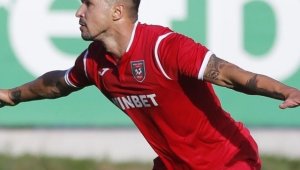 Не е за вярване: Свързаха Валери Божинов с трансфер във Фиорентина