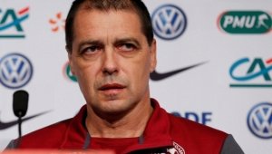 Хубчев: Надблюдавам 5-6 играчи от младежите